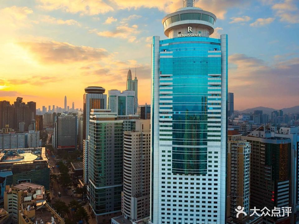 彭年万丽酒店·云景轩旋转餐厅·云端聚会约会