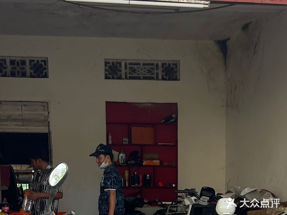 万宁精工车辆维护