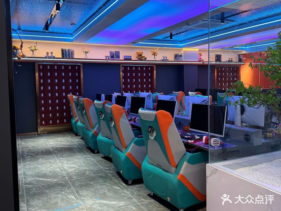 伊网情深网咖台球(八鸽岩路总店)