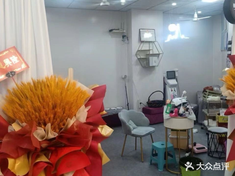 奥美·美甲美睫纹绣