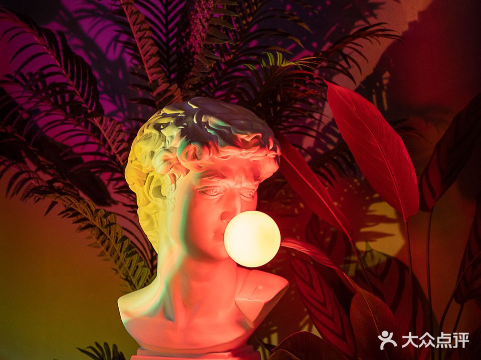 渔塘日茶夜酒Lounge bar