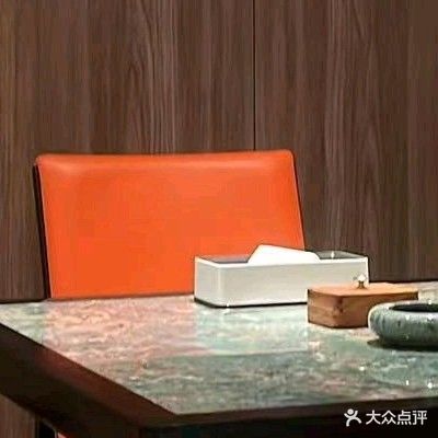 汤悦府
