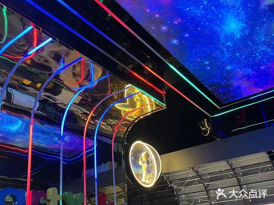 百乐门(鸿运西路店)