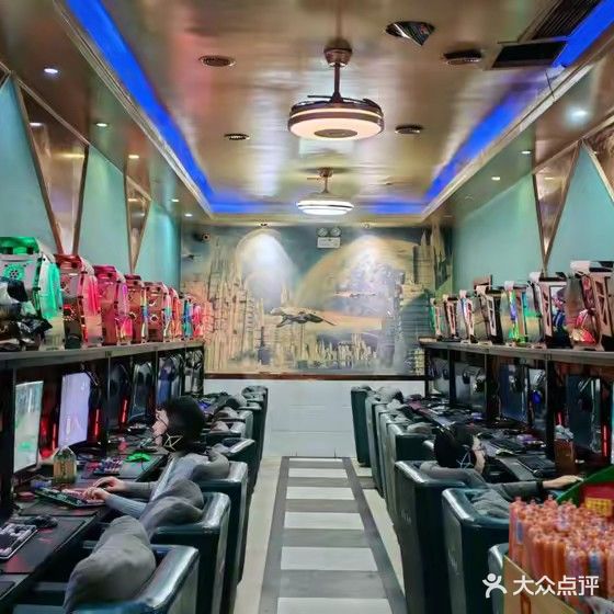 金贝网吧(凯旋上路店)