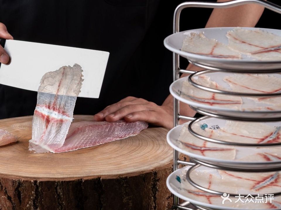 熊猫先生地摊牛排火锅