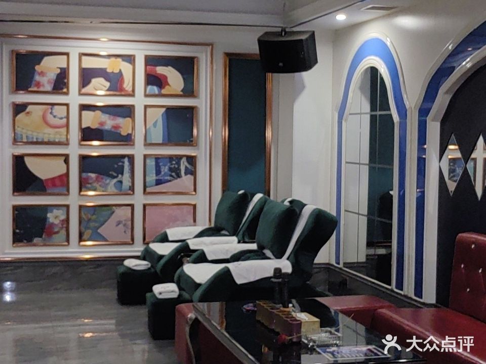 桃花汇(凯邦·华通城店)