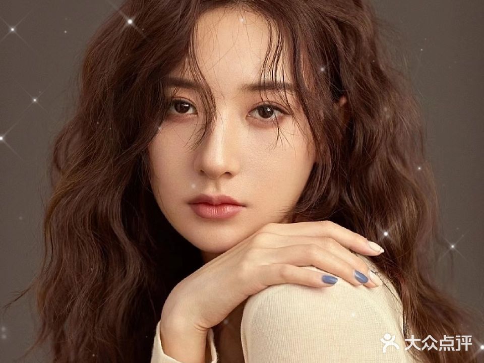 阅己美容美发美甲