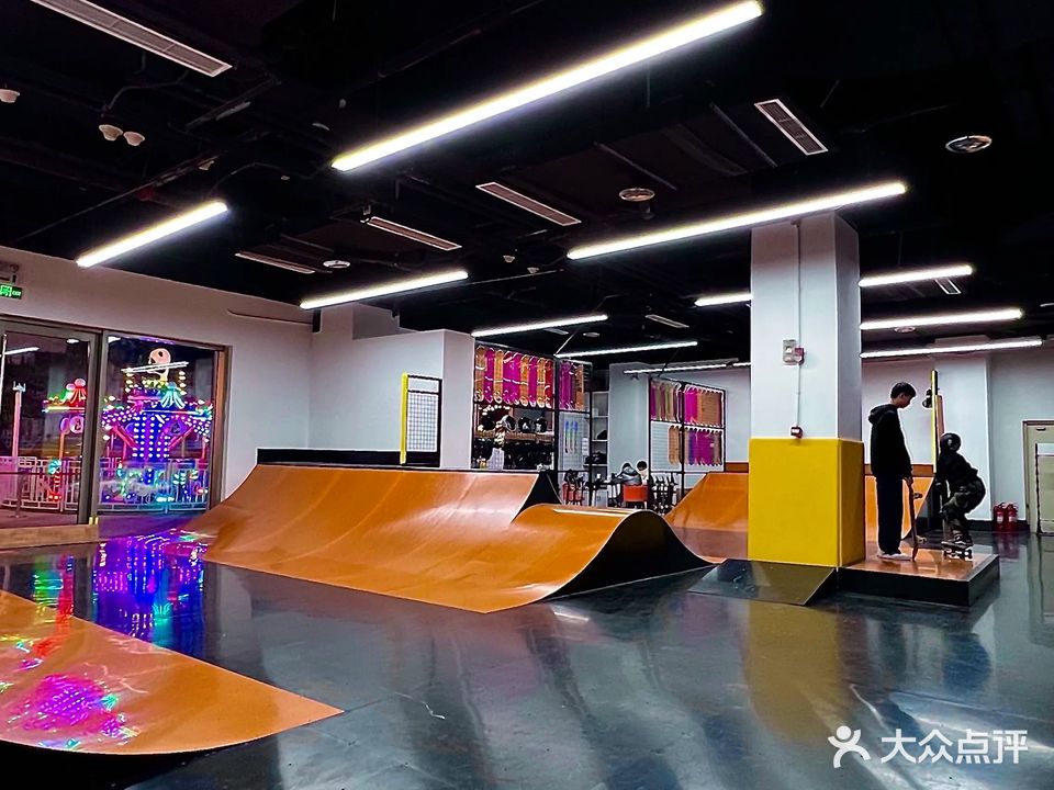 TopWheels滑板体验中心