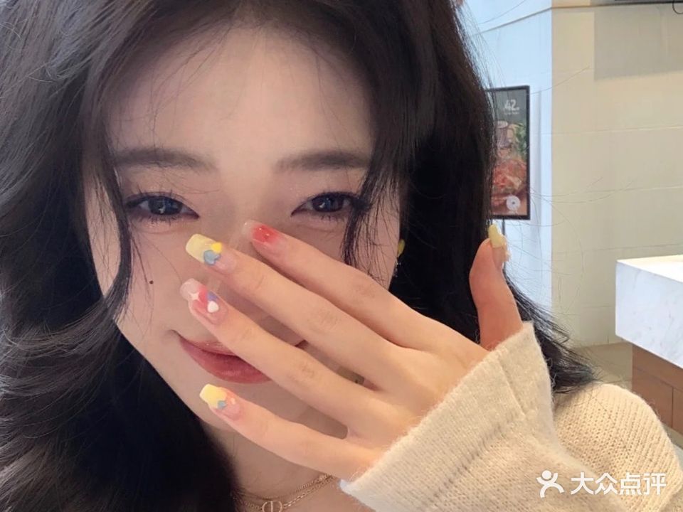 阿丹美容美甲美睫皮肤管理斑痘敏(德圣苑店)