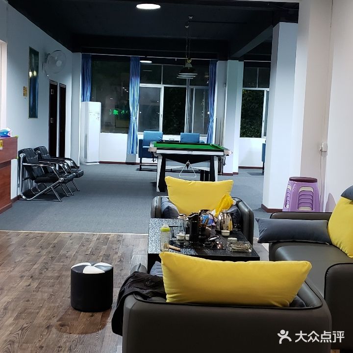 星汇桌球室