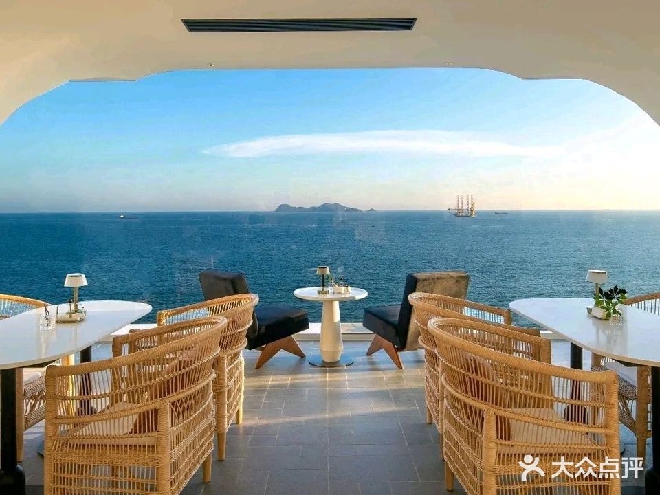云上落日·空中秘境餐厅