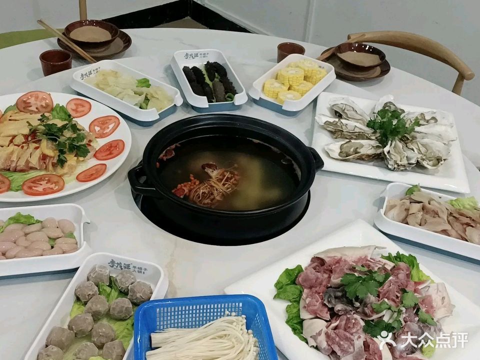 李记甲鱼鸡春牛鞭煲
