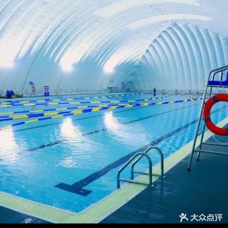 长沙产投马栏山运动公园游泳馆