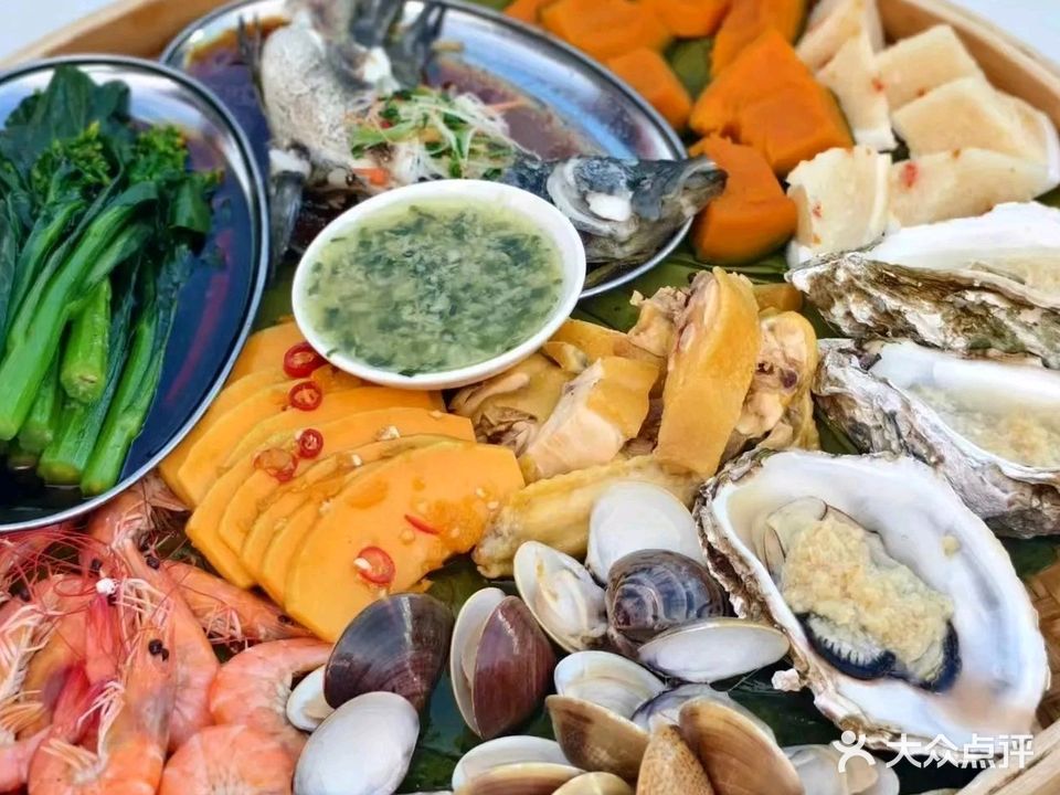 海上捞蒸汽海鲜簸箕饭