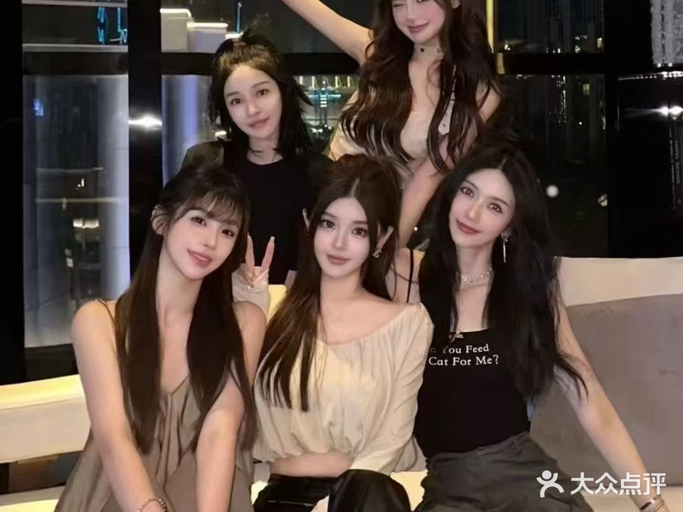 V party新世纪KTV(白水坝店)