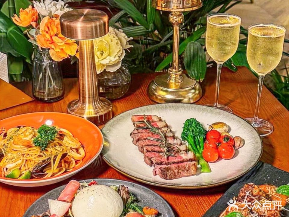 I'MAGPIE兮鹊·和牛花园餐厅(世贸曼哈顿店)