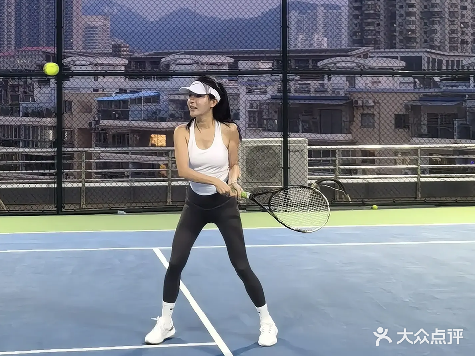 网胜网球学院(莲花校区)