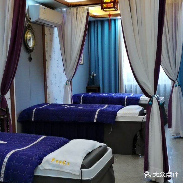 覃覃采耳养生馆