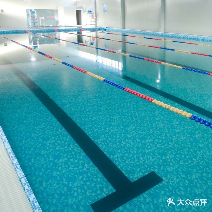泳域恒温游泳馆