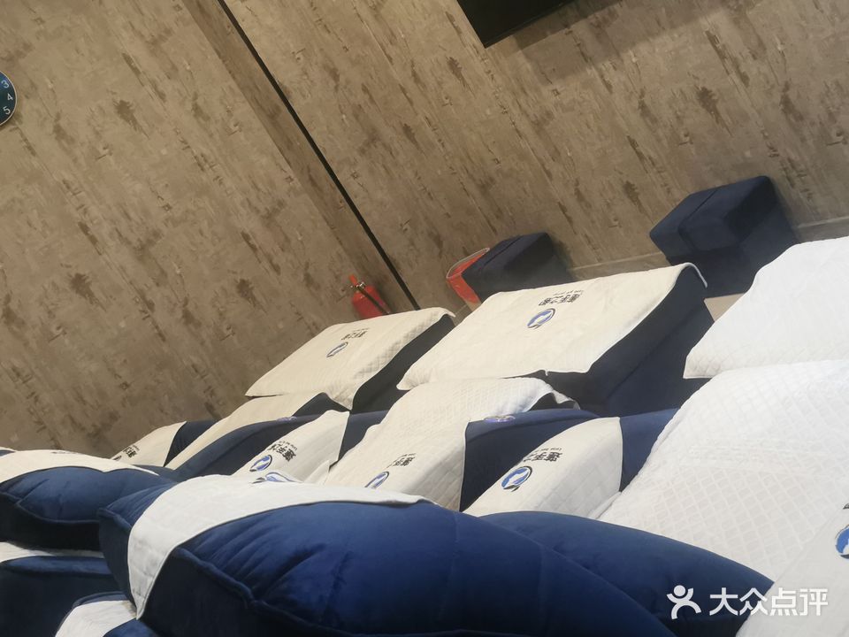 莲手之阁足疗(新上海花园店)