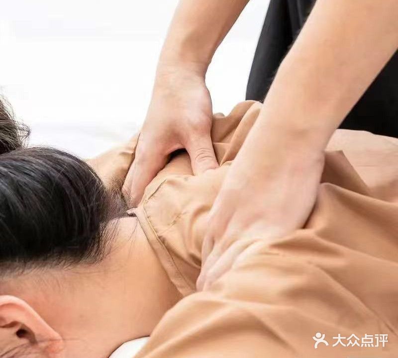李姐盲人推拿