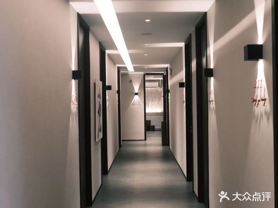 青足堂经络舒压会馆(建设大街店)