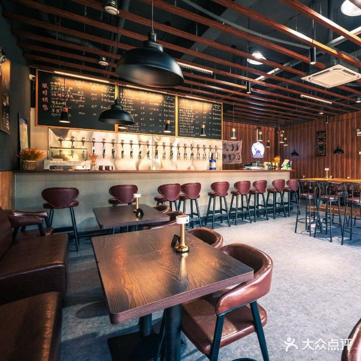 蓝象酒馆(领秀城店)