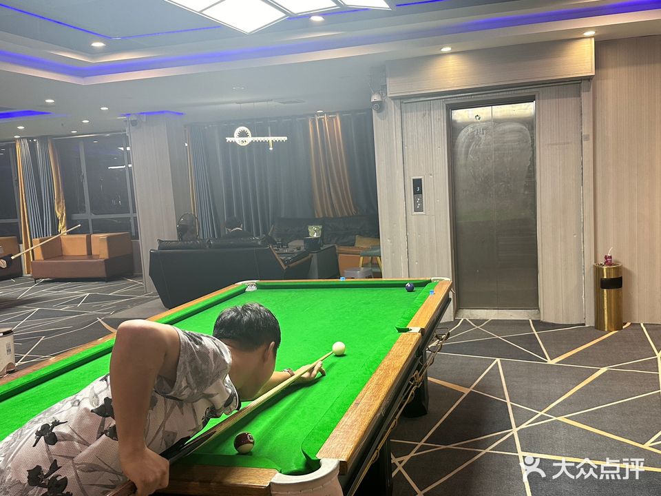 尊尚台球俱乐部(马安新乐店)