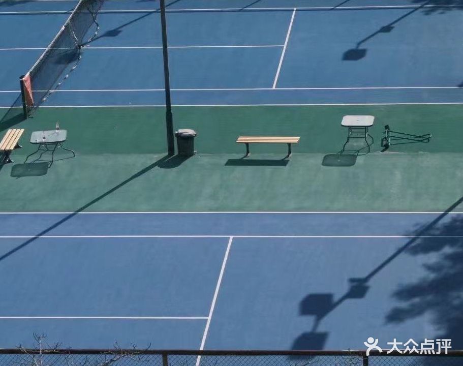鲸丽国际网球学院(软件园校区)