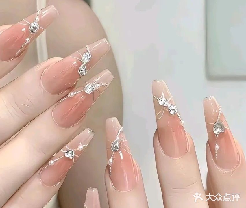 柒甲美甲店