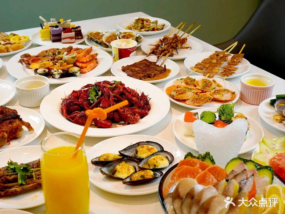 翔丰国际酒店海鲜自助晚餐