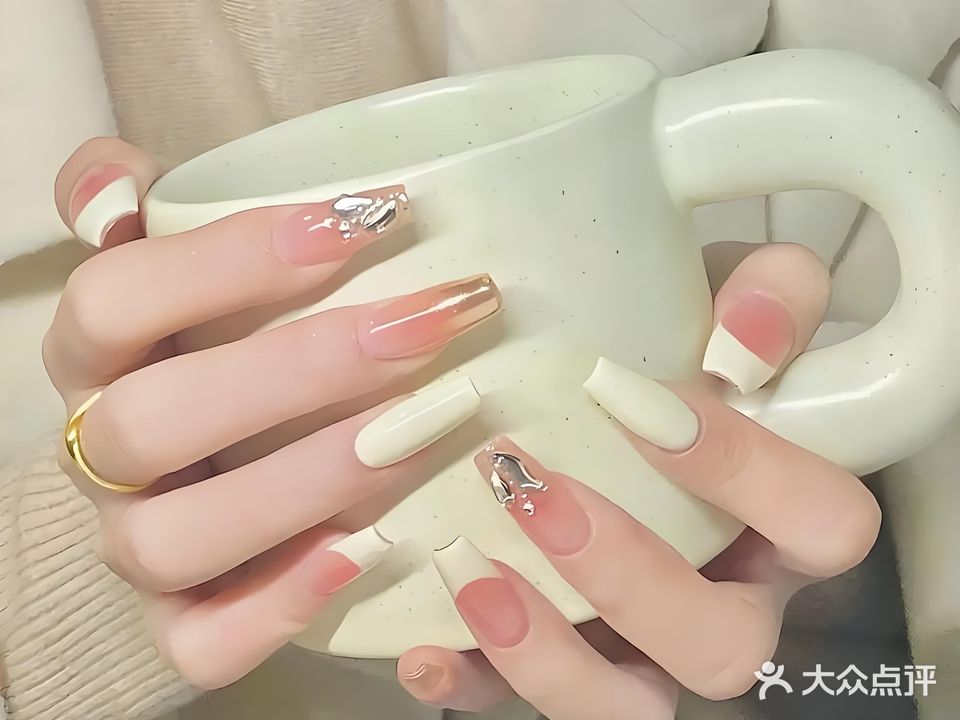 锐锐的店·综合美学(育才路店)