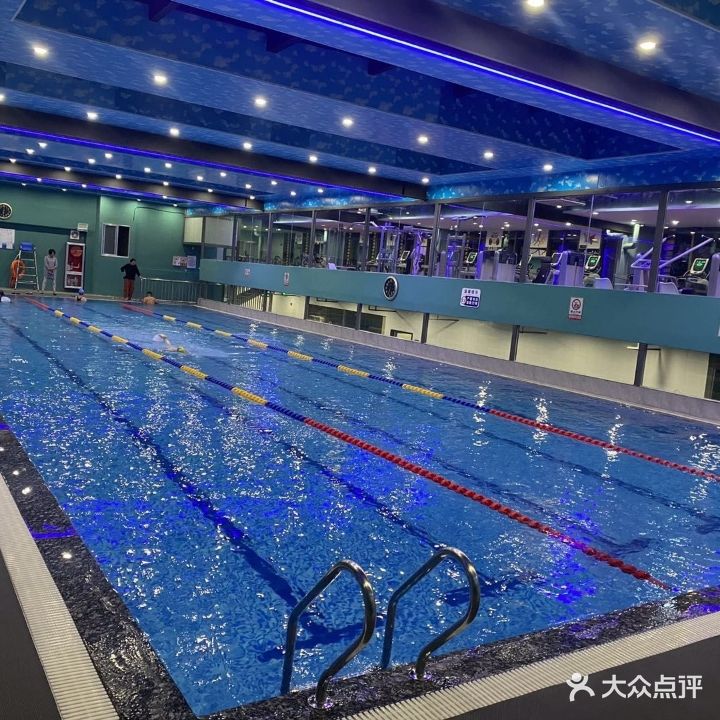 金陵国际游泳健身