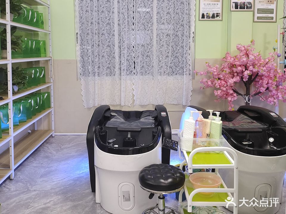 轻素栖花里(军屯店)