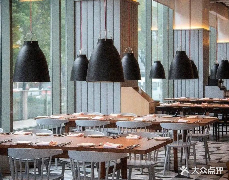 帕拉帝斯酒店·河畔咖啡厅Riverside Cafe