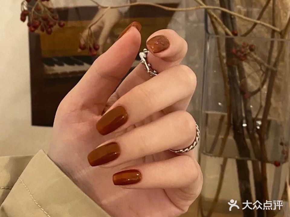 苗苗美甲美睫店