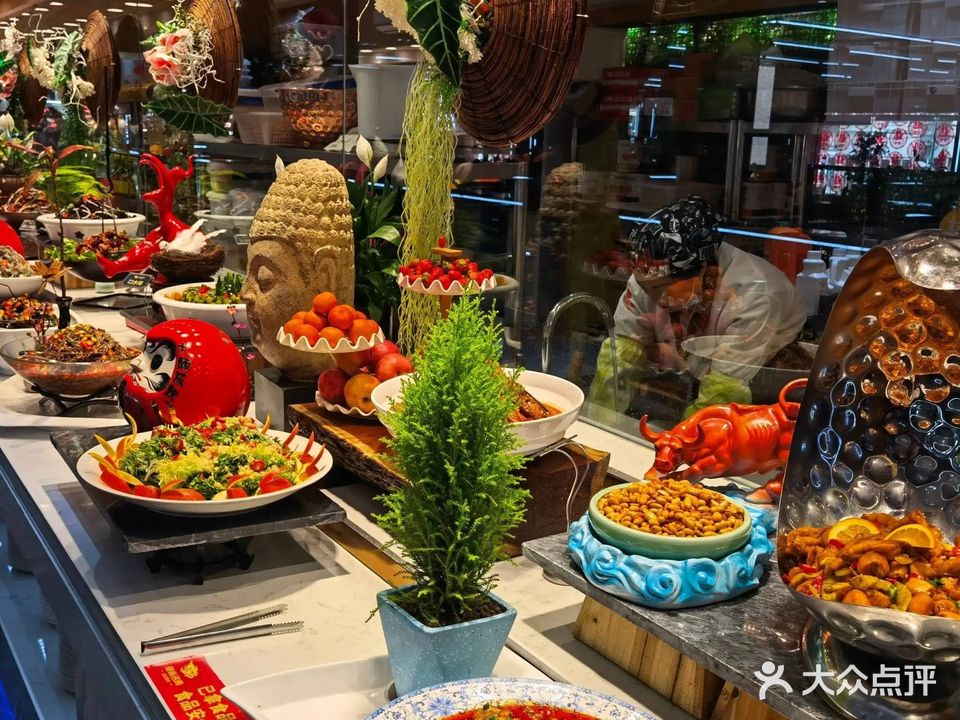 食尚名肴自助涮烤(红街店)