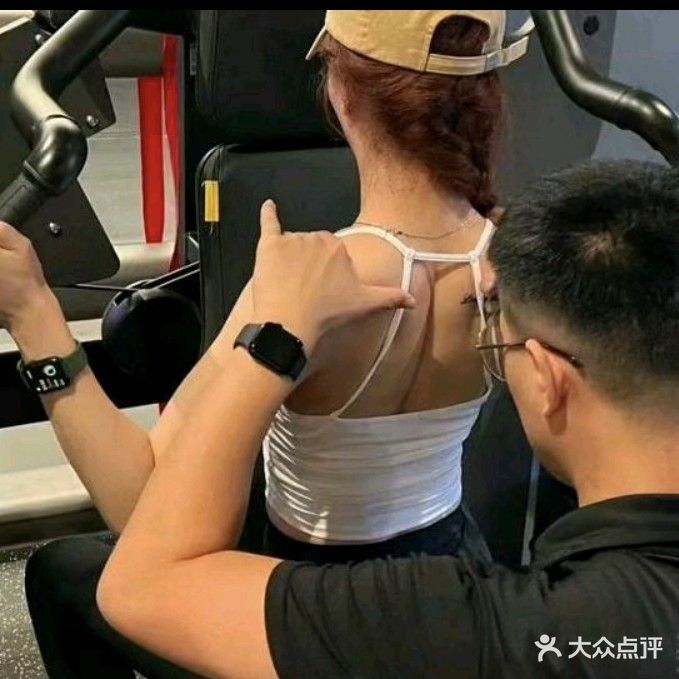 力动游泳健身会所