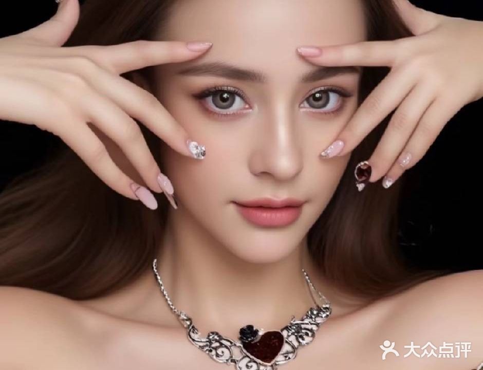 玉玉的甜心穿戴甲铺