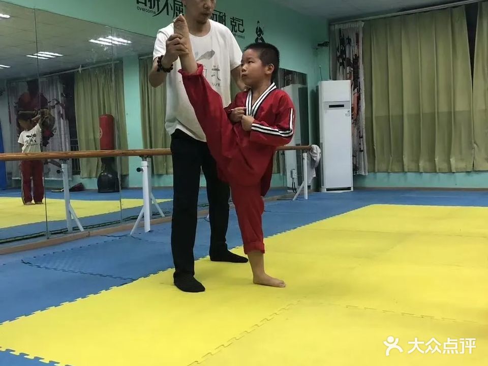 硕博艺术