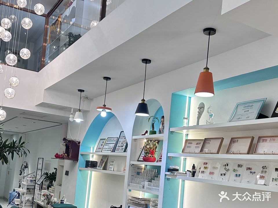 丹蔻形体健康管理(世纪广场店)