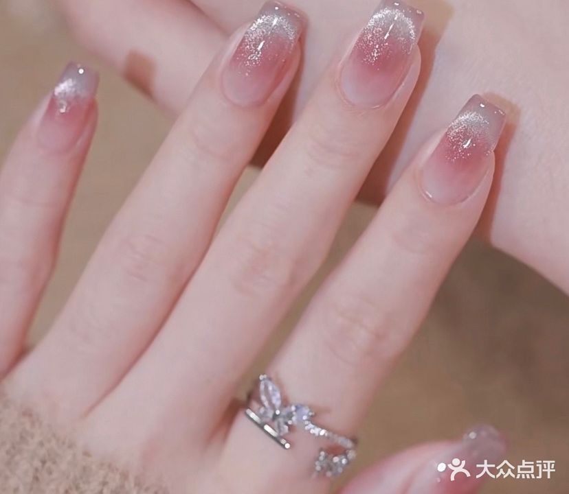 color化妆美甲