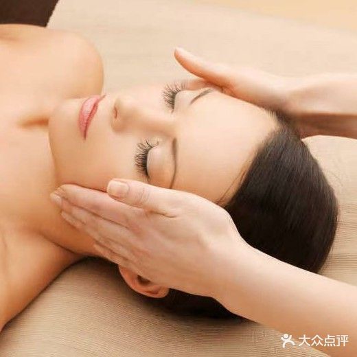 逸剪丽人
