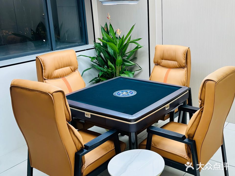 珑锦棋牌