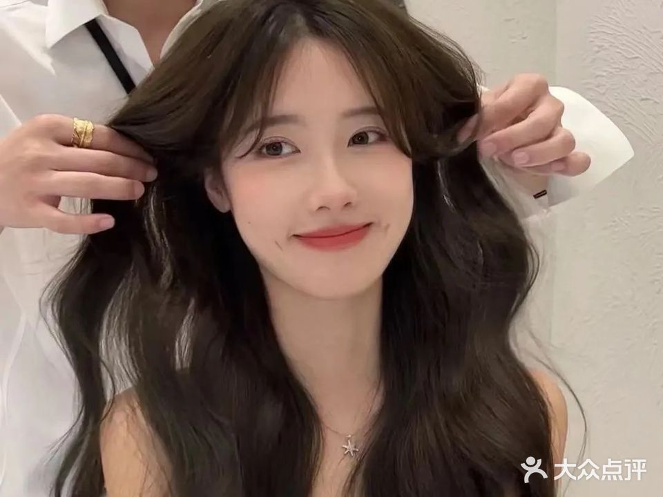 娇姿造型设计