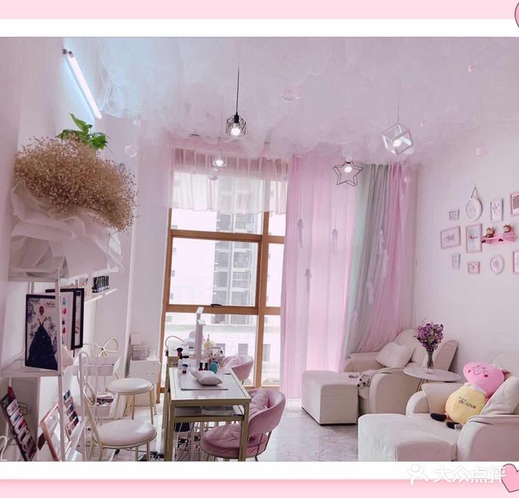 闺蜜阁美甲美睫工作室(壹号商业广场店)