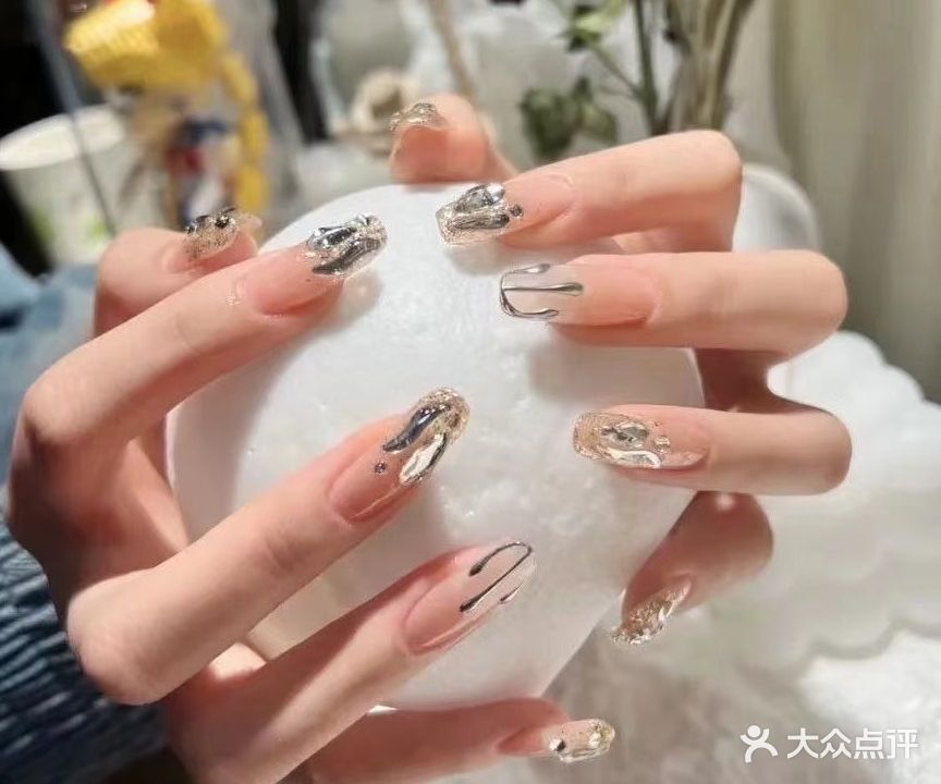 艾米尔美甲美睫(乐陵店)