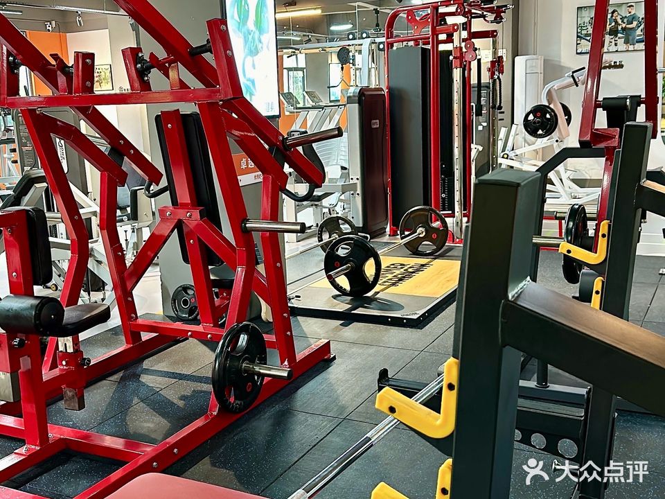 卓越健身(永兴路店)