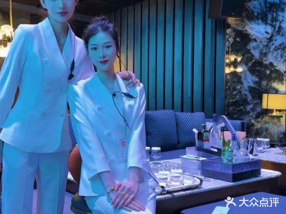 天台山庄KTV