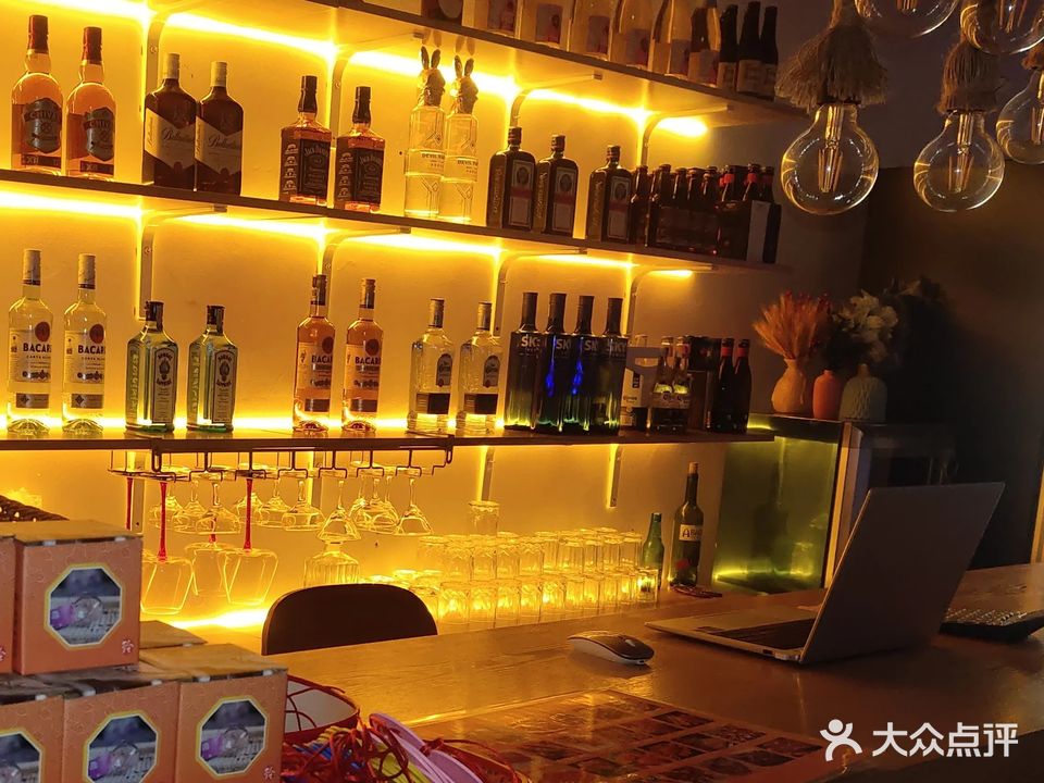 风铃屋酒吧